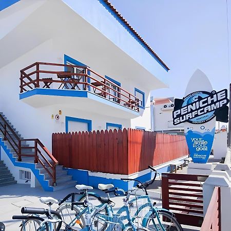 Peniche Surfcamp Hostel Балеал Экстерьер фото